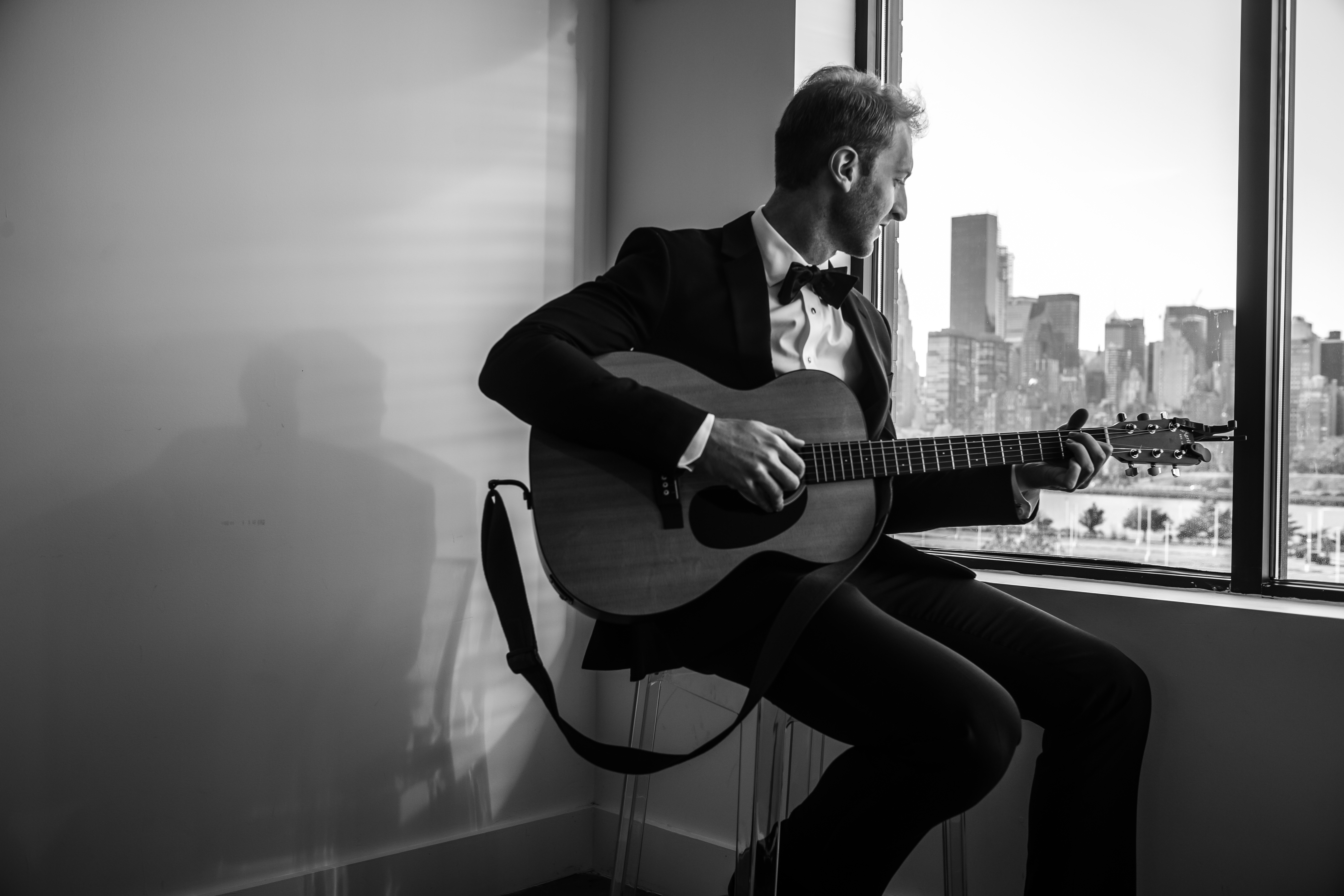 Jason Gusdorf playing guitar